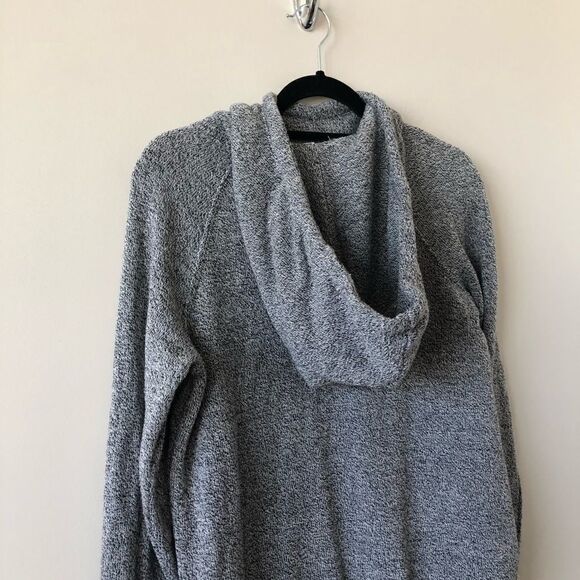 Garage Grey Heathered Cozy Sweater - Size: M - Picture 5 of 9
